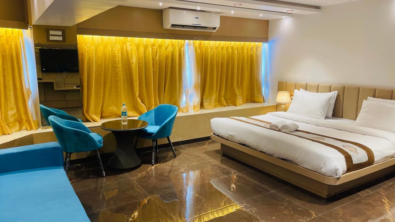 Home2 Renaissance Club 孟买 外观 照片