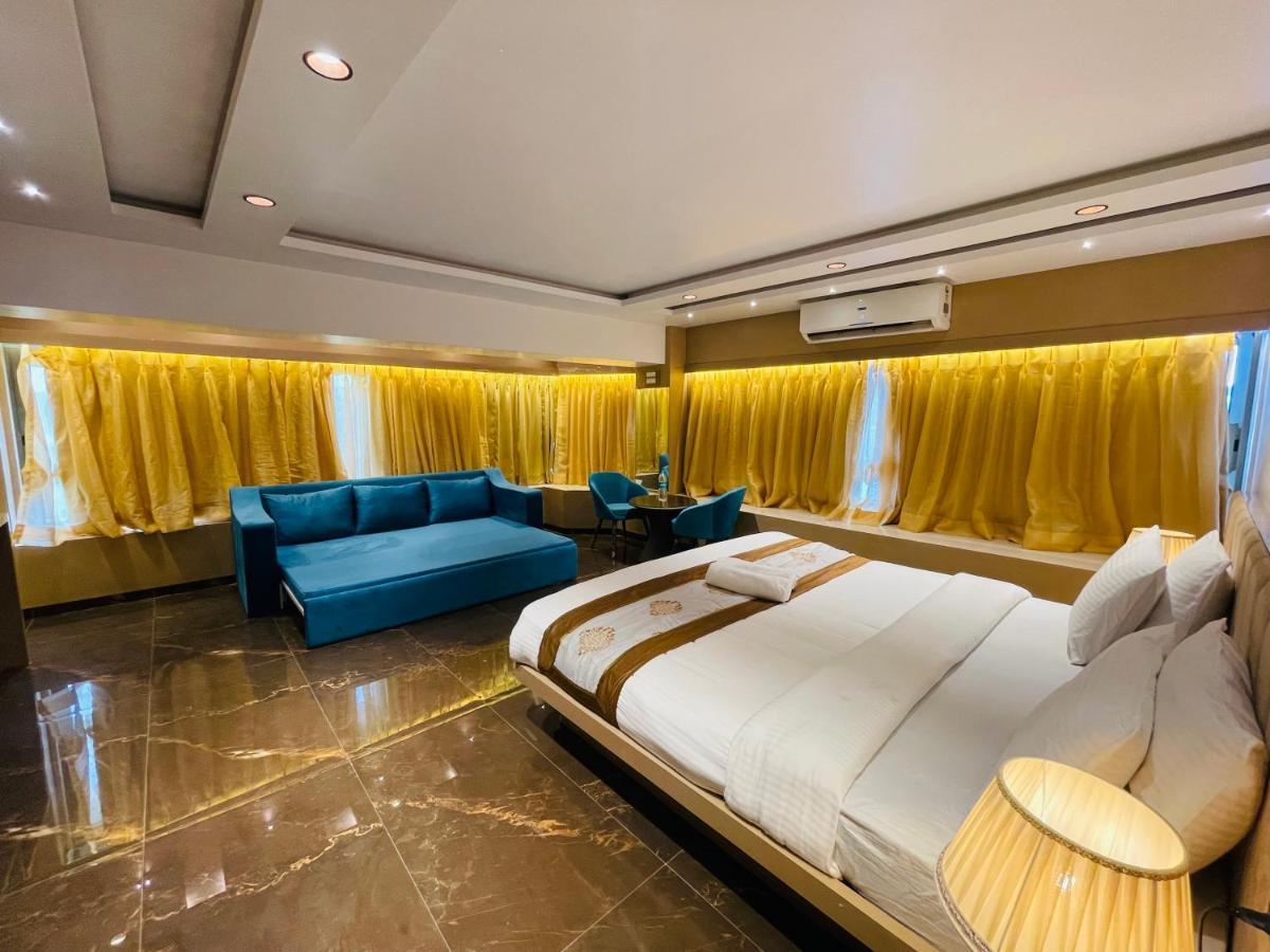 Home2 Renaissance Club 孟买 外观 照片