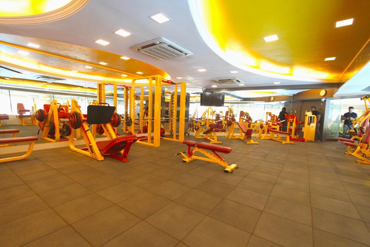 Home2 Renaissance Club 孟买 外观 照片