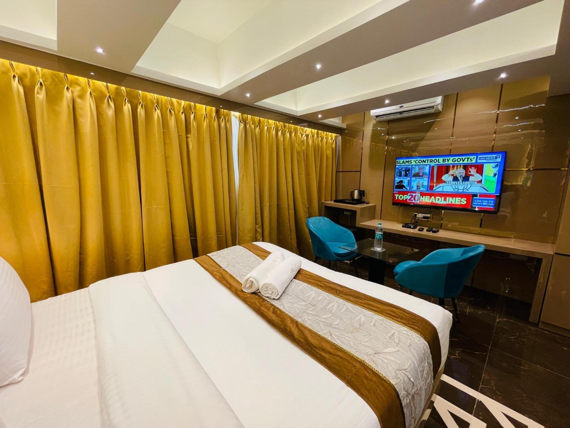 Home2 Renaissance Club 孟买 外观 照片