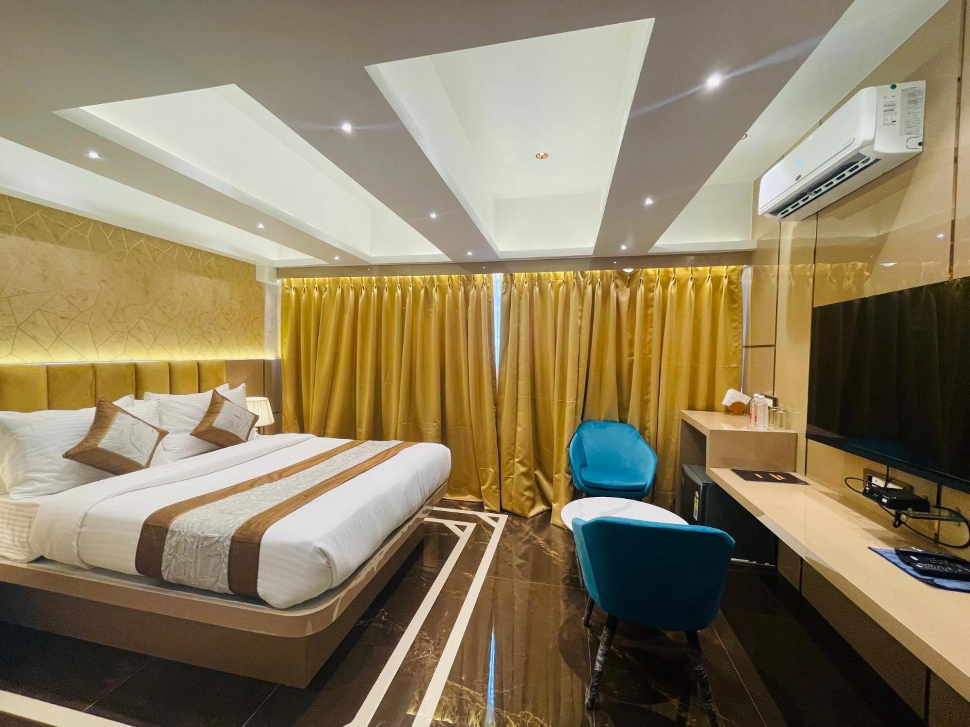 Home2 Renaissance Club 孟买 外观 照片